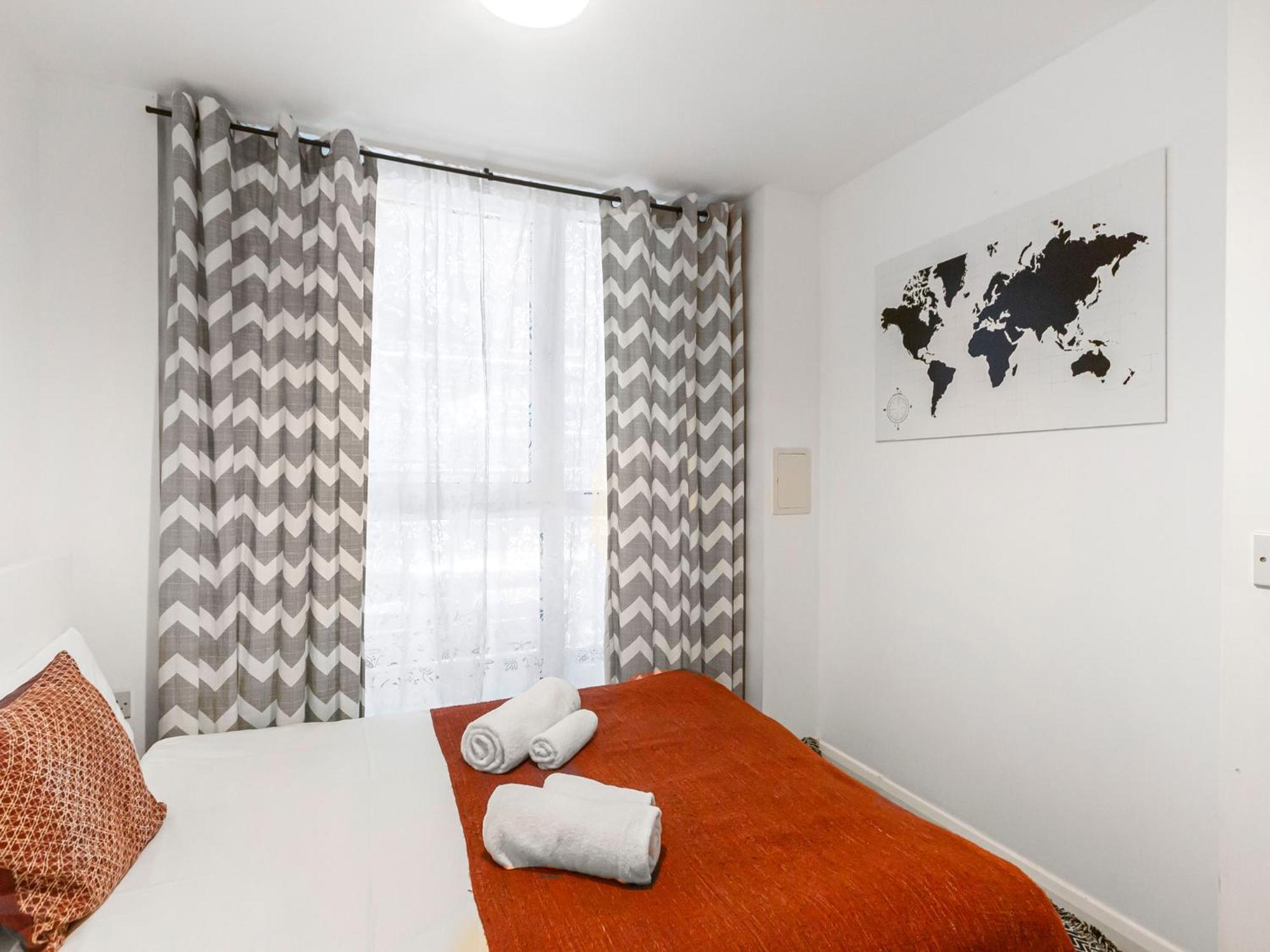 Pass The Keys Modern Tottenham Hale Perfect For Leisure