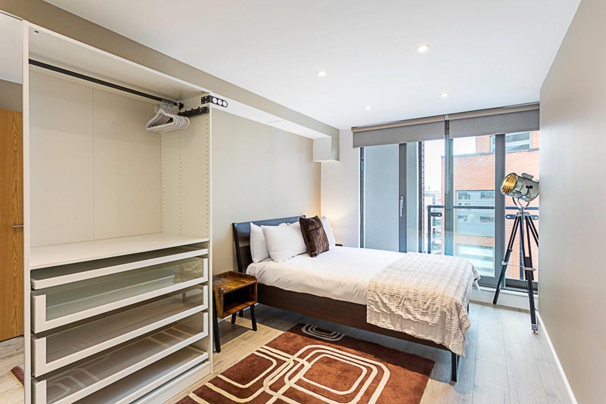 Duplex Two-bed Near Tower Bridge
