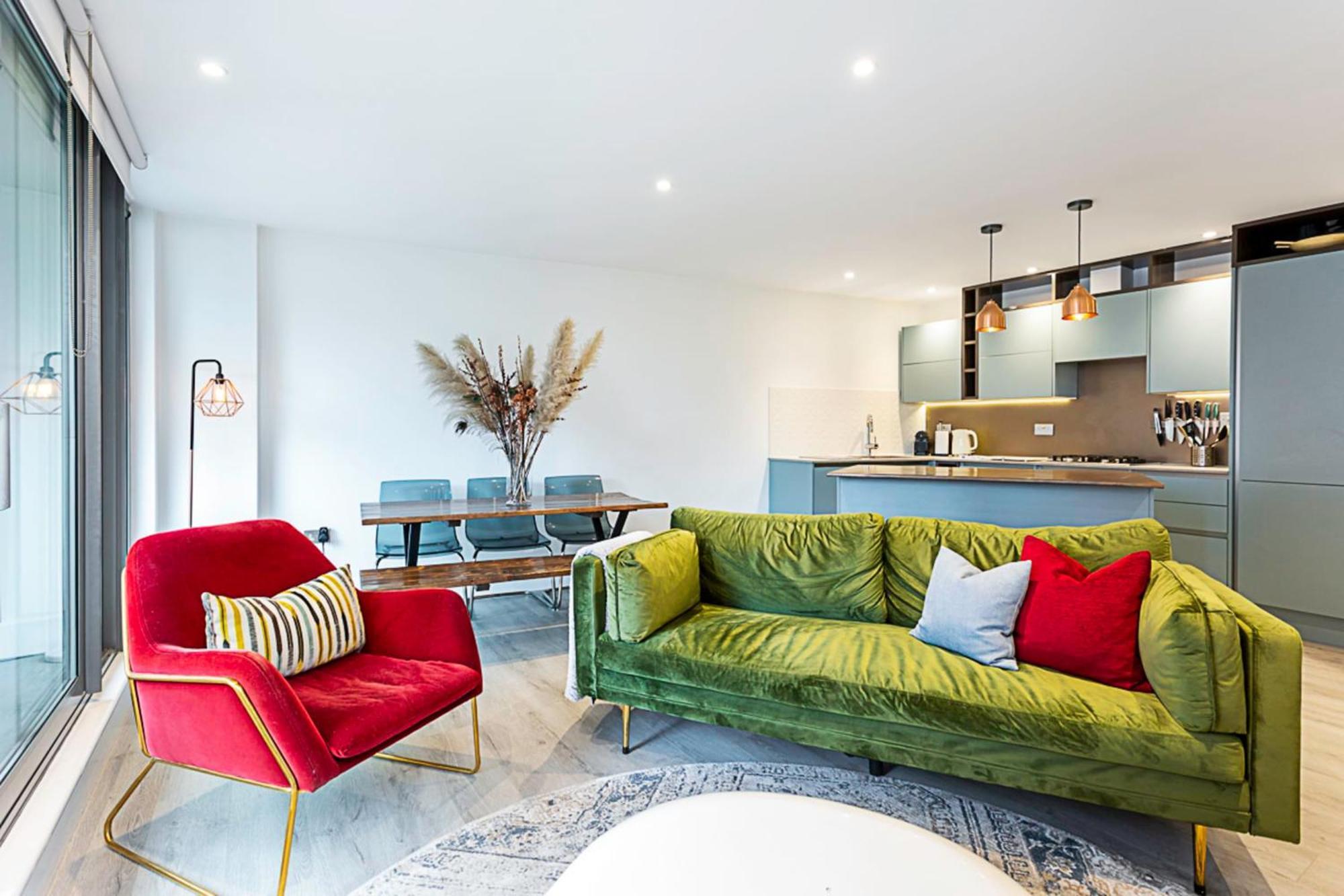 Duplex Two-bed Near Tower Bridge *