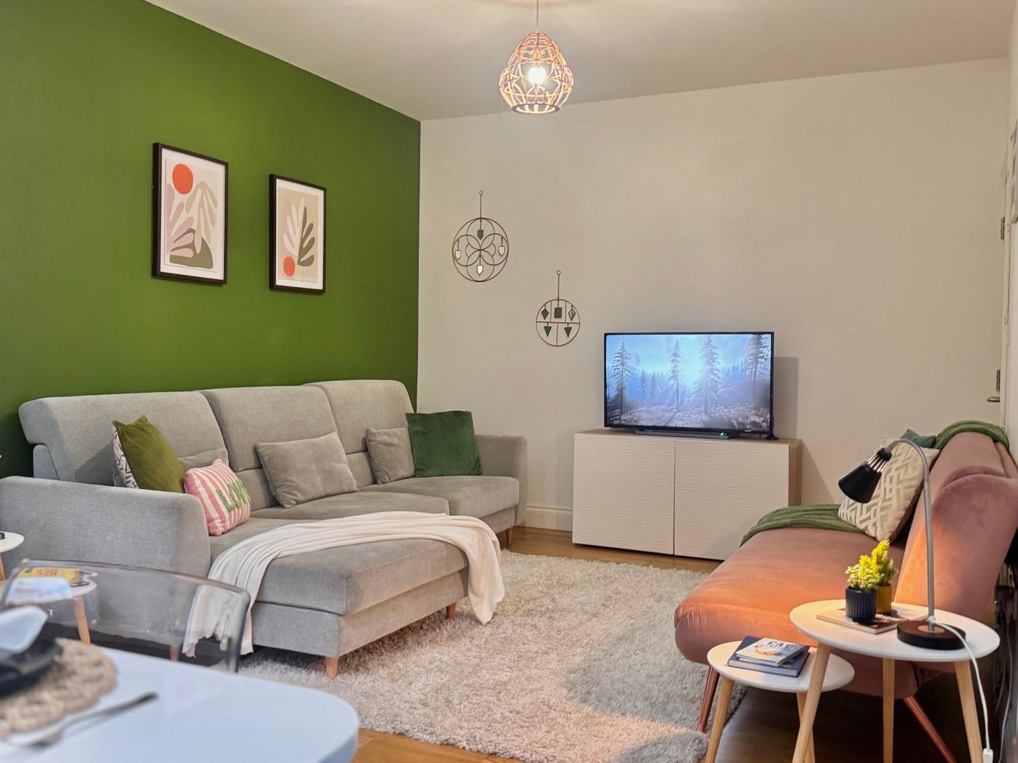 Modern 1-bed 30min To & Parking Apartamento Londres