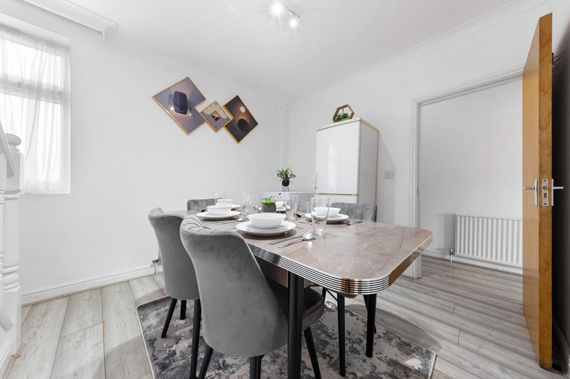 Apartamento Hype - 10 Mins To Stadium - Sleeps 8