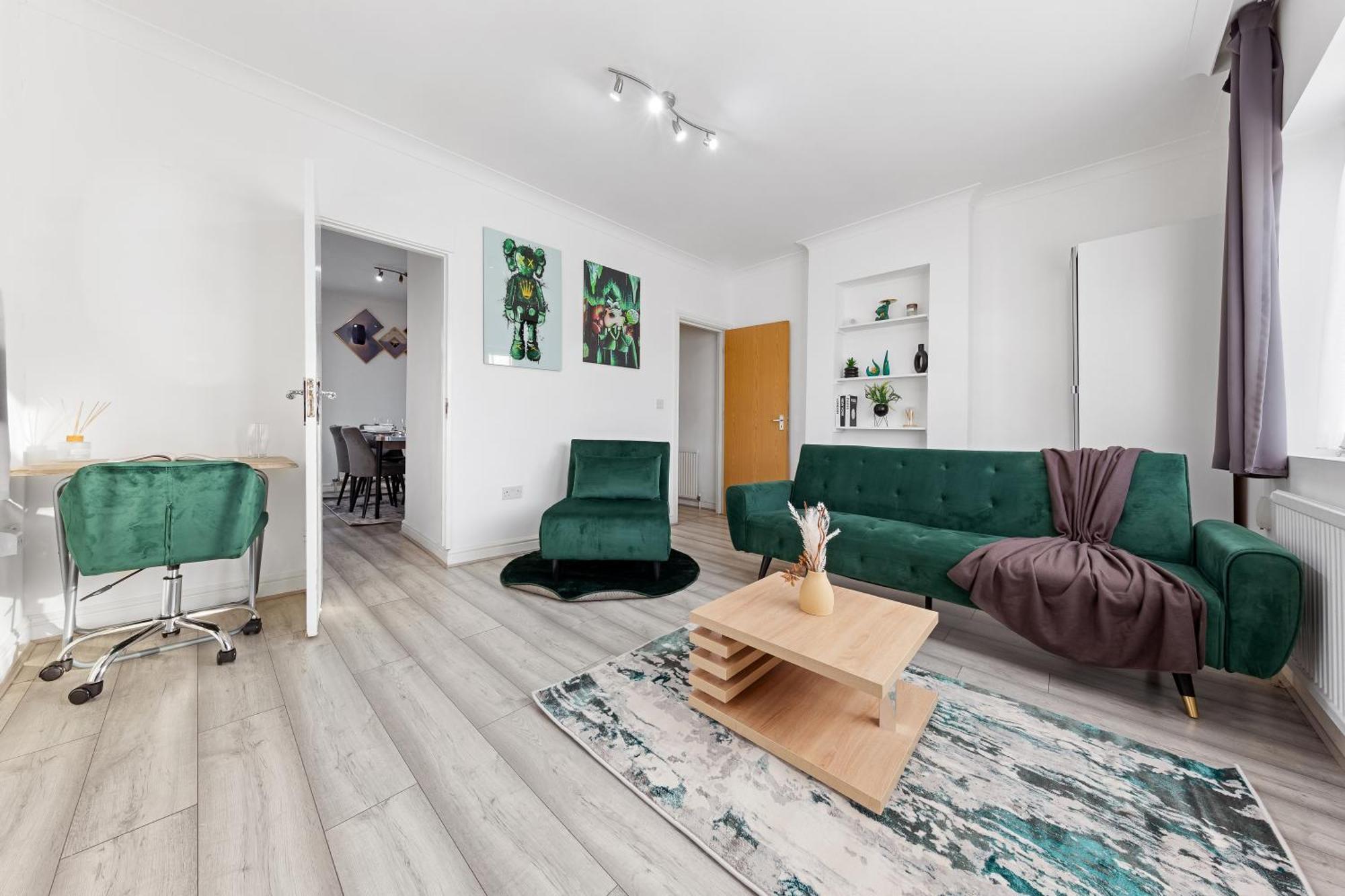 Hype - 10 Mins To Stadium - Sleeps 8 * Londres