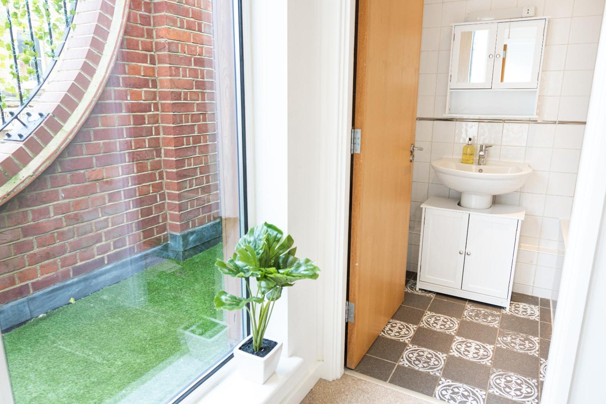 Bartlett House With Terrace Near Greenwich Hébergement de vacances *