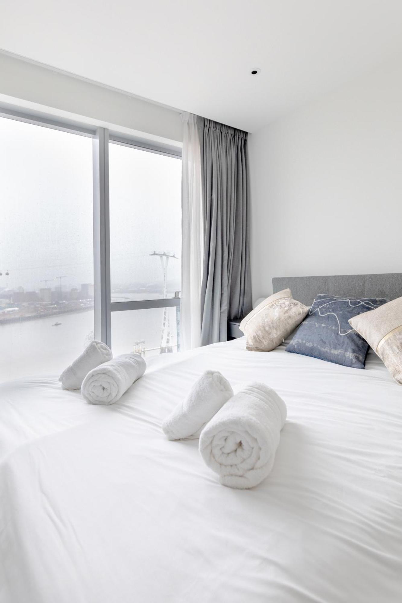 Ravishing 1bd Flat - 2 Minute Walk From The O2! London