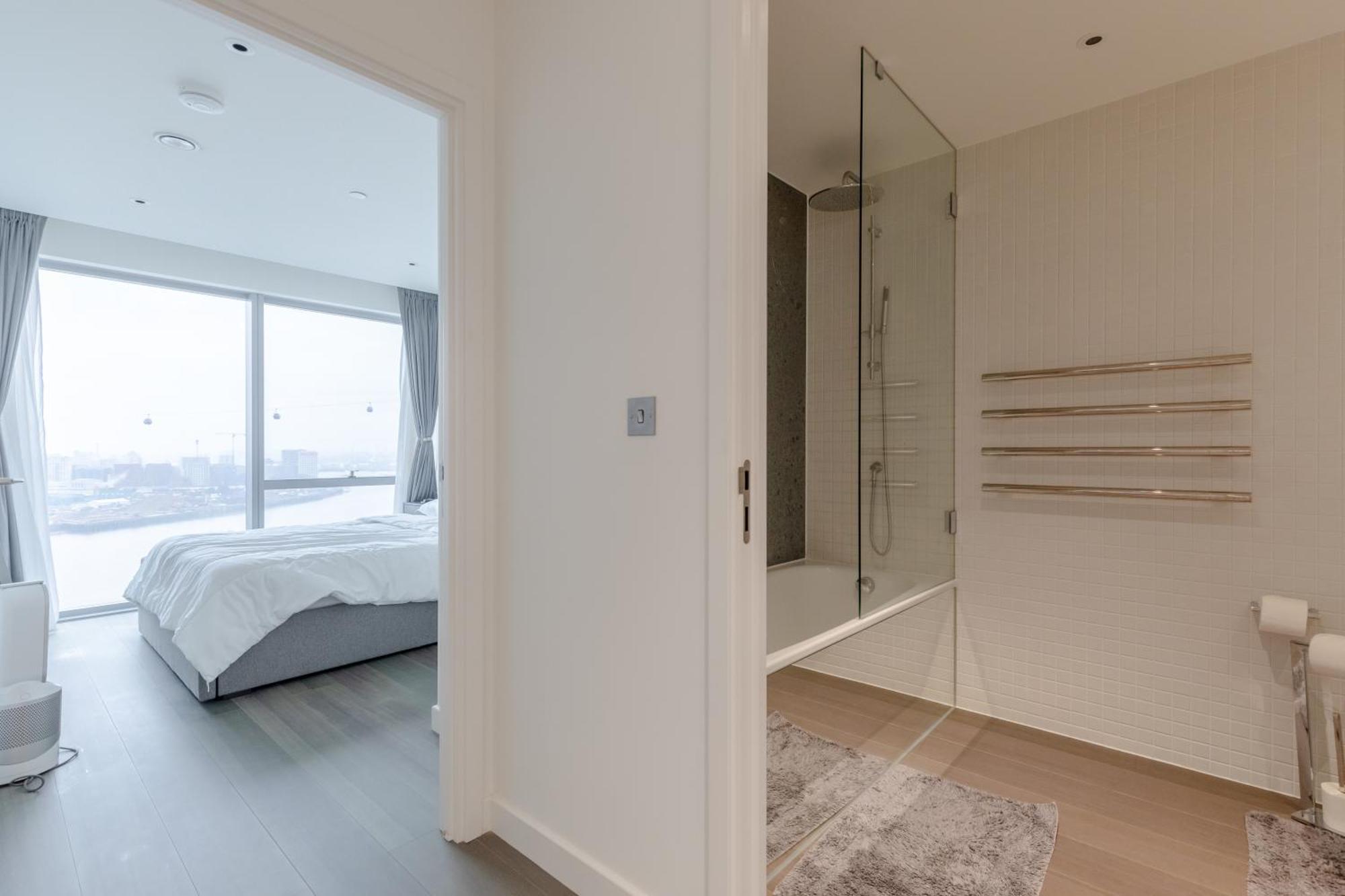 Apartment Ravishing 1bd Flat - 2 Minute Walk From The O2! London
