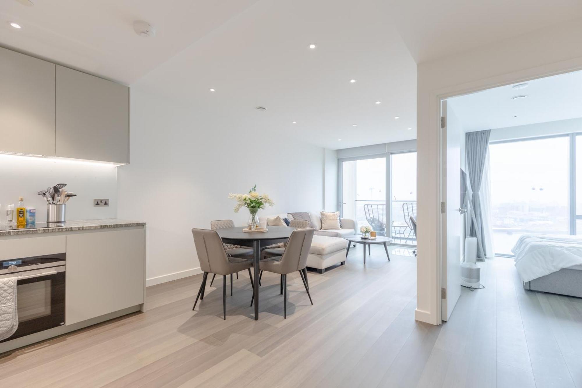Ravishing 1bd Flat - 2 Minute Walk From The O2! Apartment London