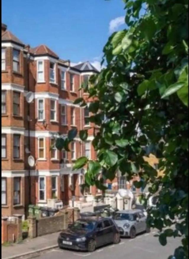 Sleeps 4,roof Garden, Top Apartment, Zone 2 Cls Central Londen