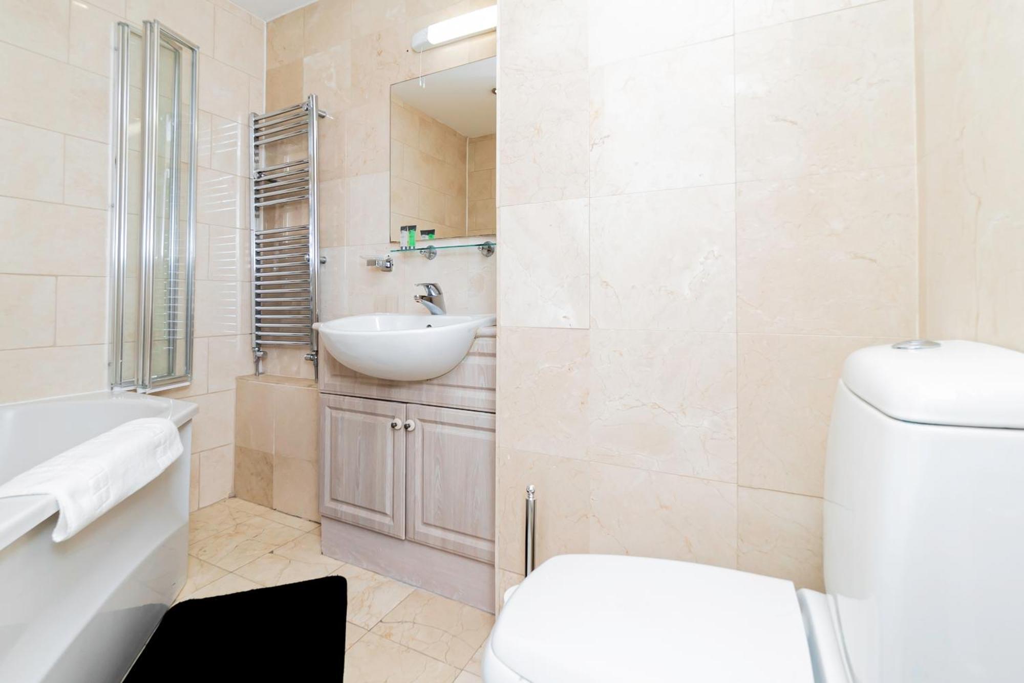 Chic 2 Bedrooms 2 Bathrooms At Kensington Appartement Londres