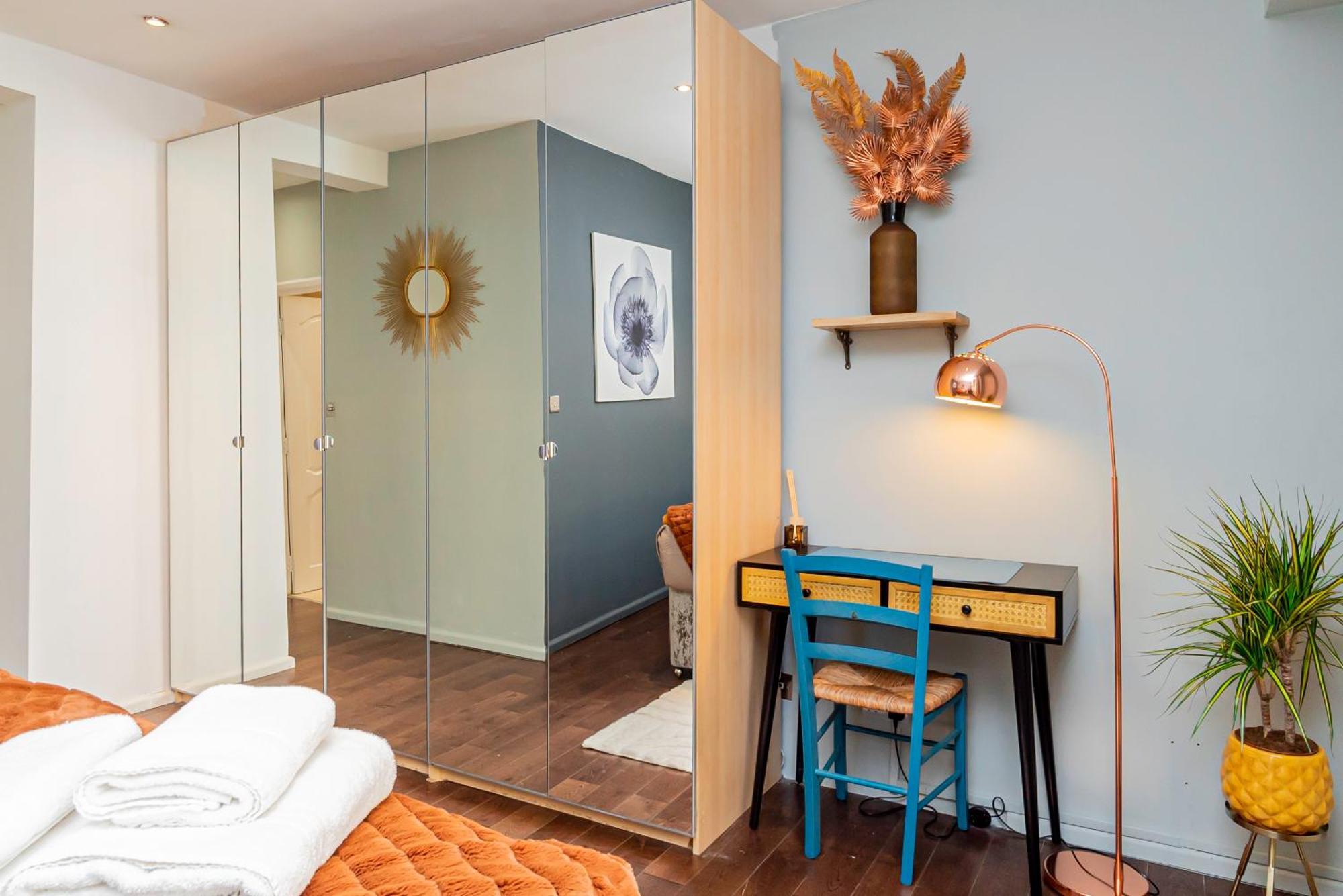 Chic 2 Bedrooms 2 Bathrooms At Kensington Appartement *