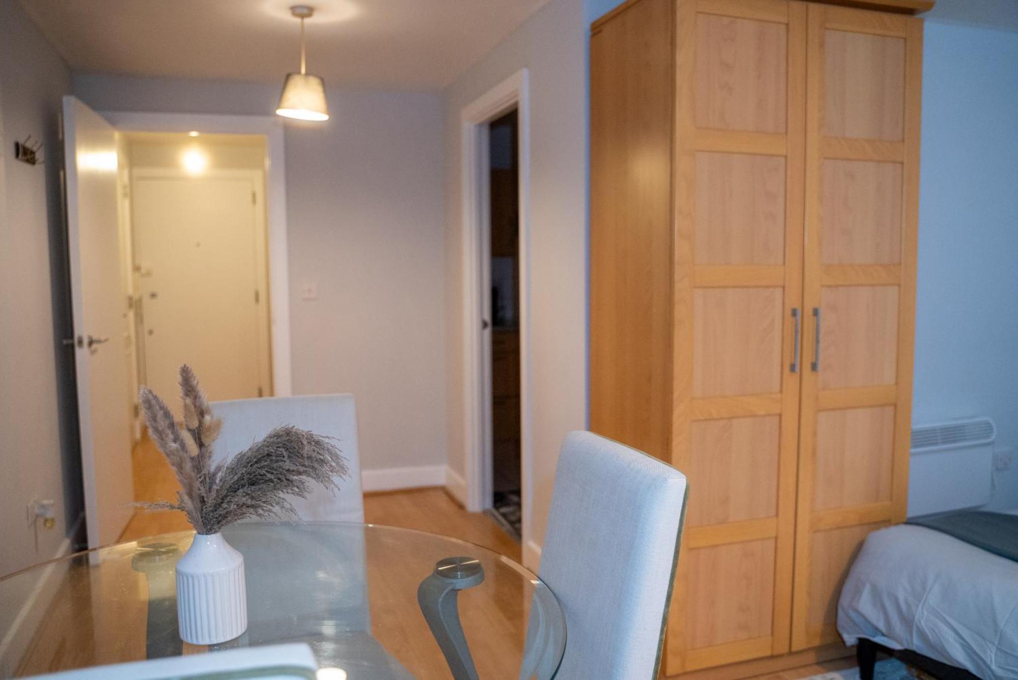 Cozy 1 Bed In Canary Wharf - Near Excel & Greenwich With Gym Acces Appartement