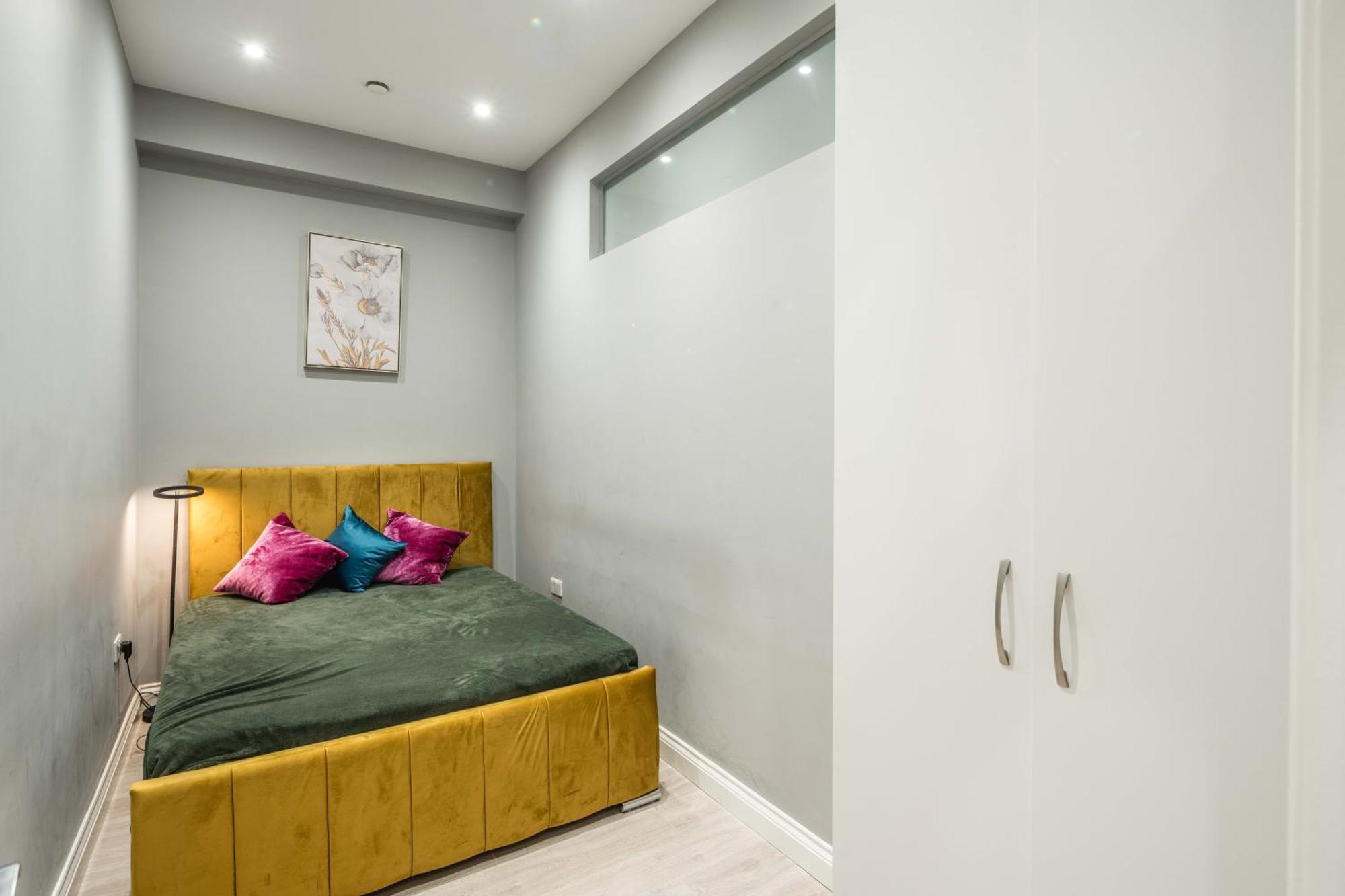 Museum Gate Apartment *