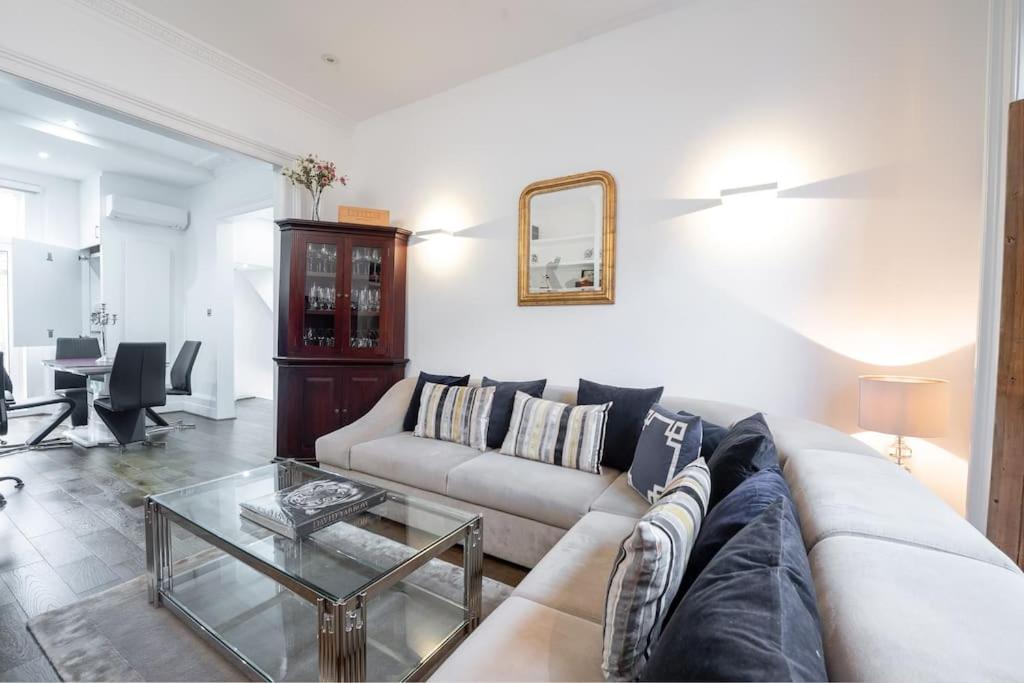 Capital Modern Two Bedroom In Chelsea Ggr Appartement