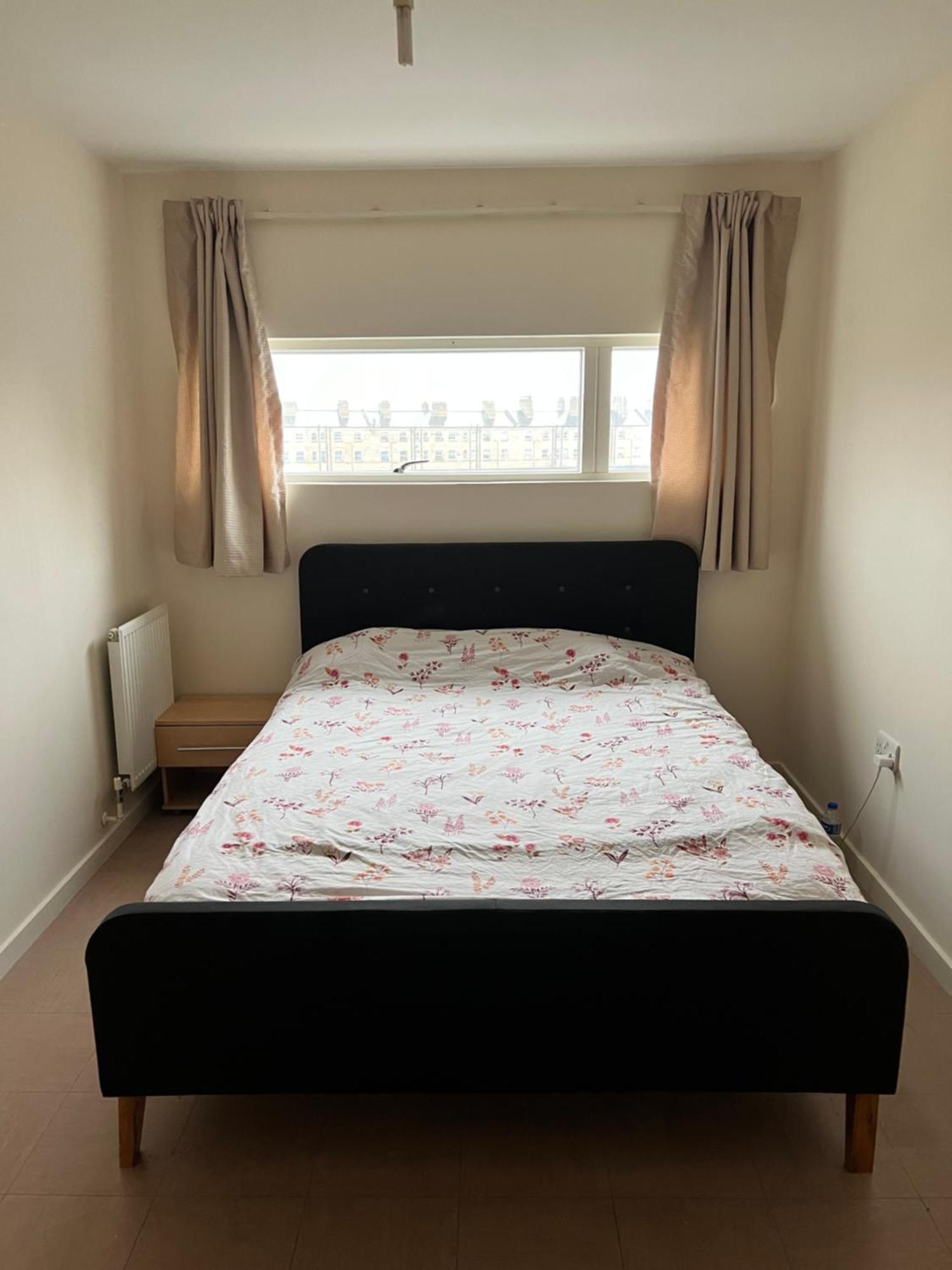 Only Steps From Buckingham Palace And Big Ben Londres
