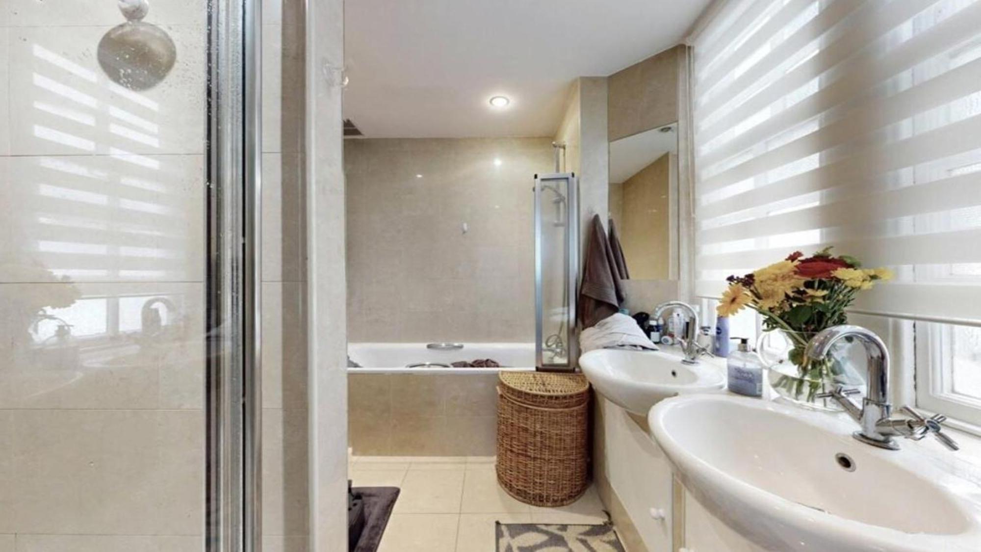 Appartement Bright & Spacious 4-bed Flat In Londres
