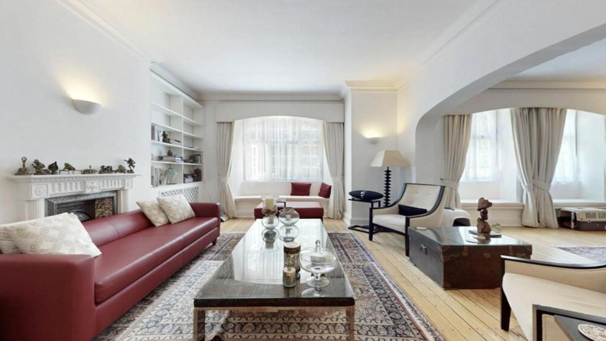Bright & Spacious 4-bed Flat In * Londres