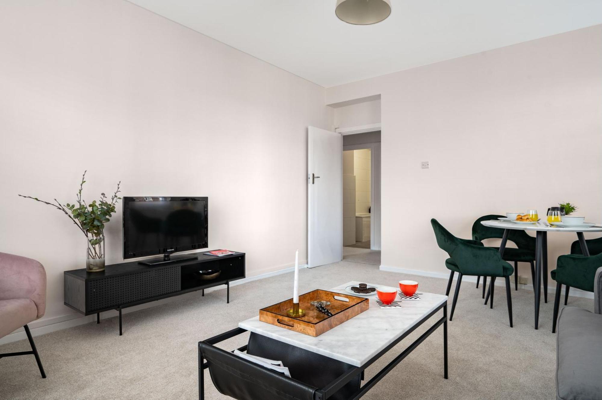 Dolphin House Serviced 4* Londres