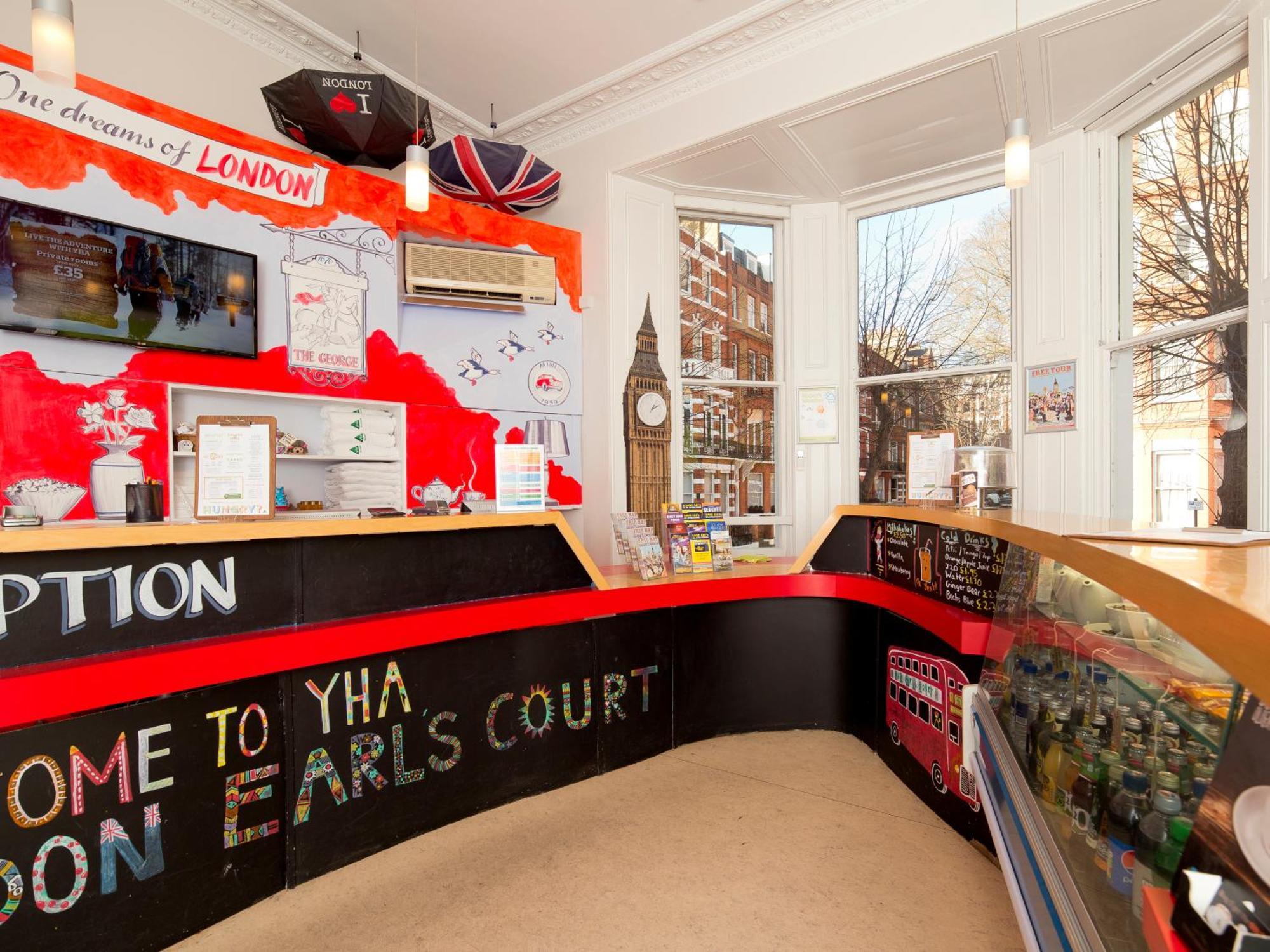 Yha Earl's Court Hostal *