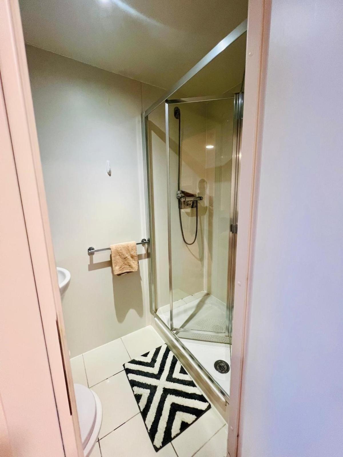 Apartamento Stuhomes - Arundel House Londres