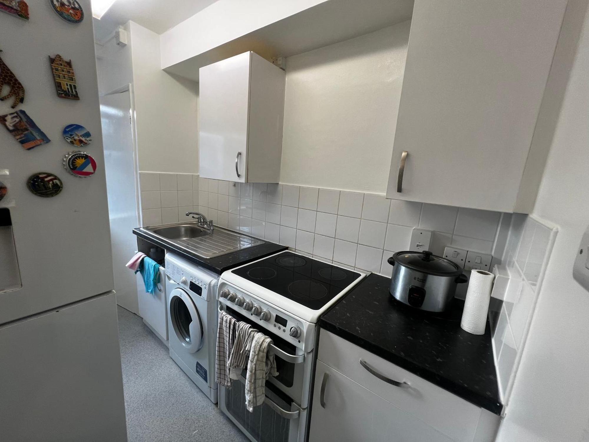 1-bed Flat With Fast Wi-fi In Prime Location 15mins From Apartamento
