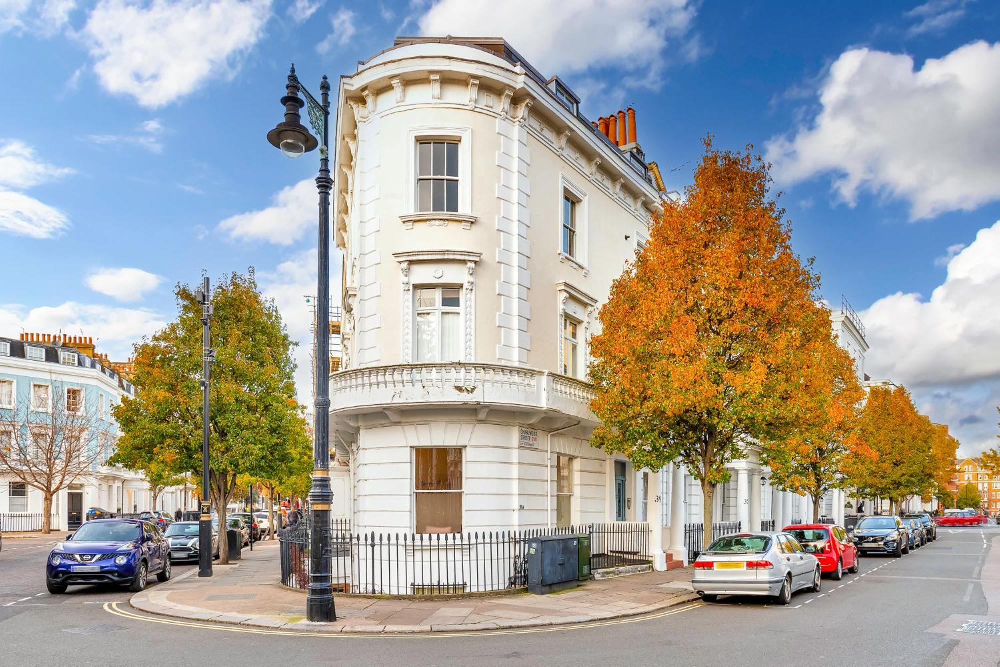 Flat In Victoria *