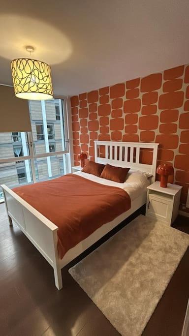 2 Bedroom Cozy Near Kew Bridge Appartement *