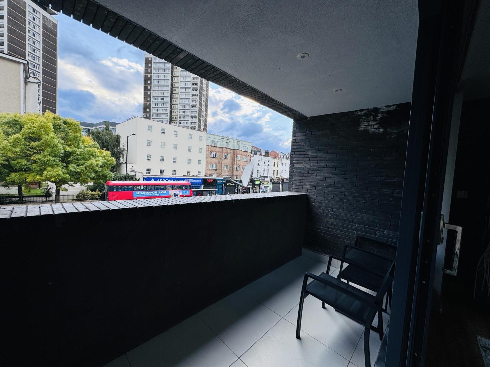 The Edge Ft1 Londres