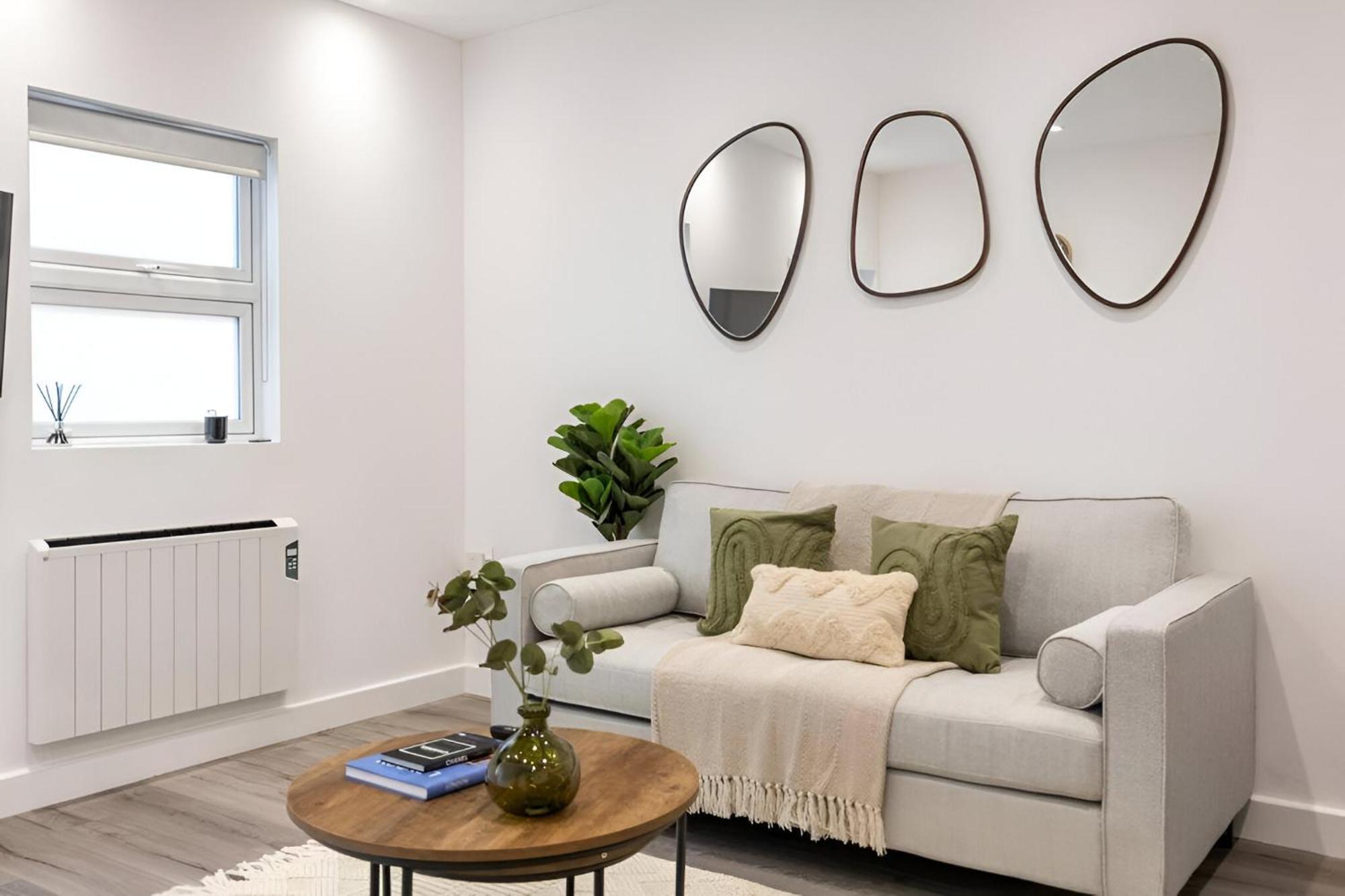 Tranquil Garden In Neasden, Appartement