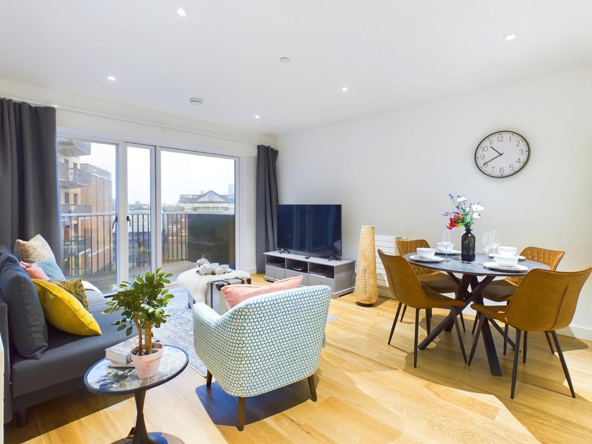 Wild Roses Serviced - Canning Town Londres