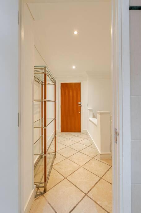 Stunning Duplex Penthouse With Shard Views Apartamento