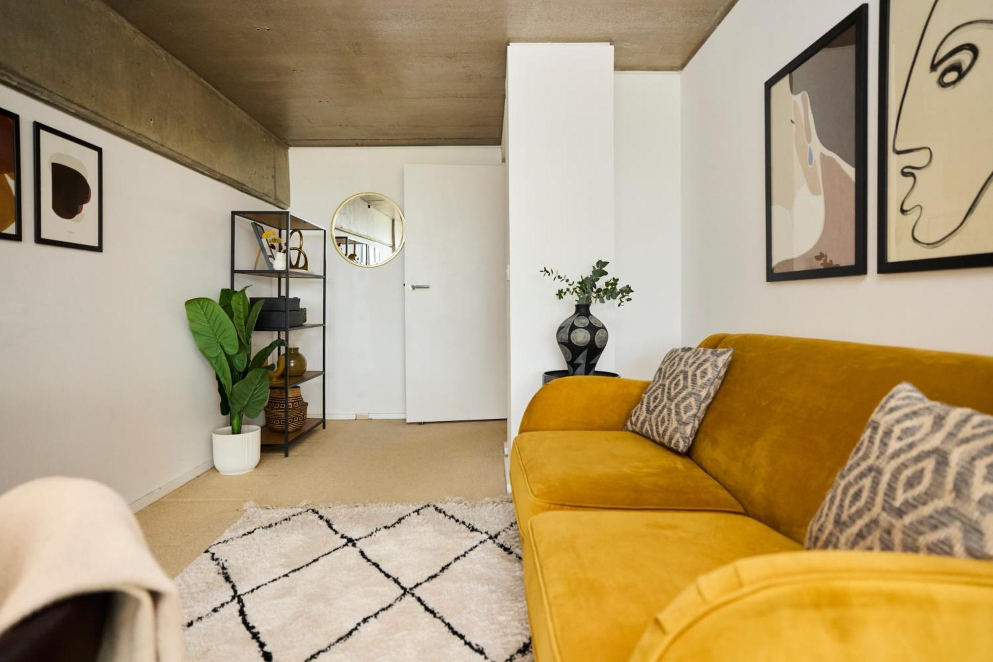 The Wenlock Arms - Inviting 1bdr Flat With Study And Balcony Apartamento *