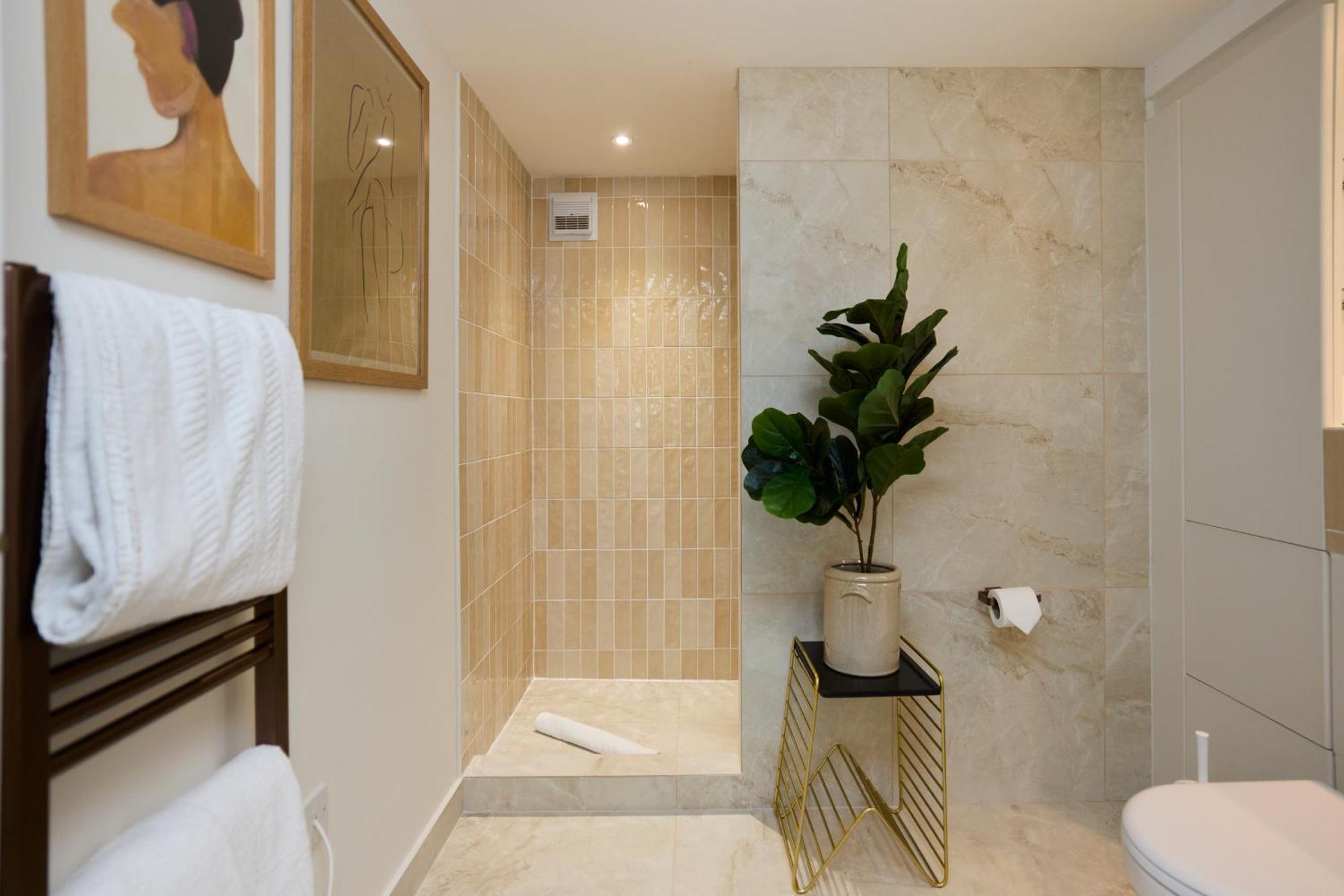 The Wenlock Arms - Inviting 1bdr Flat With Study And Balcony Apartamento *