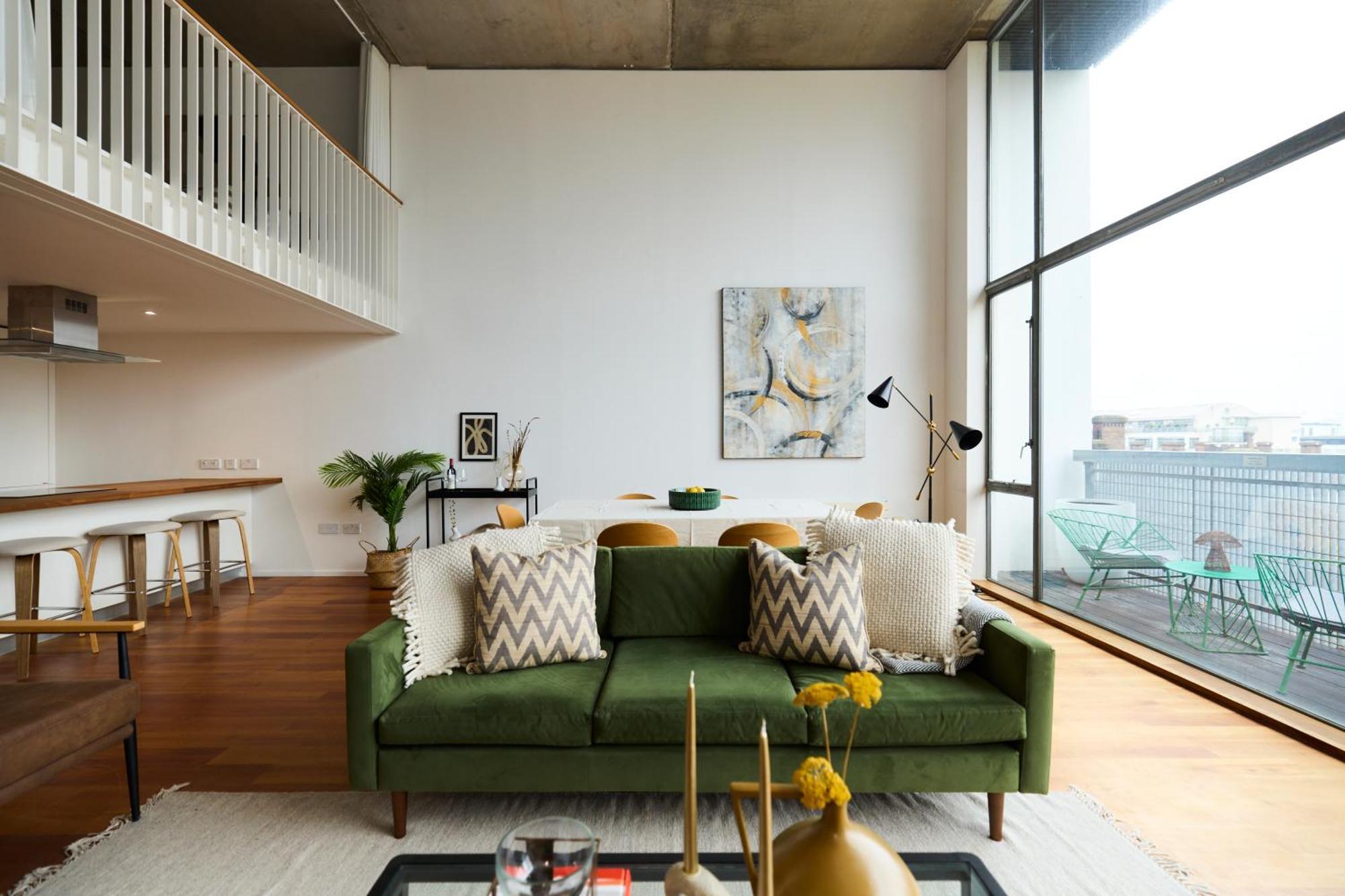 The Wenlock Arms - Inviting 1bdr Flat With Study And Balcony Apartamento