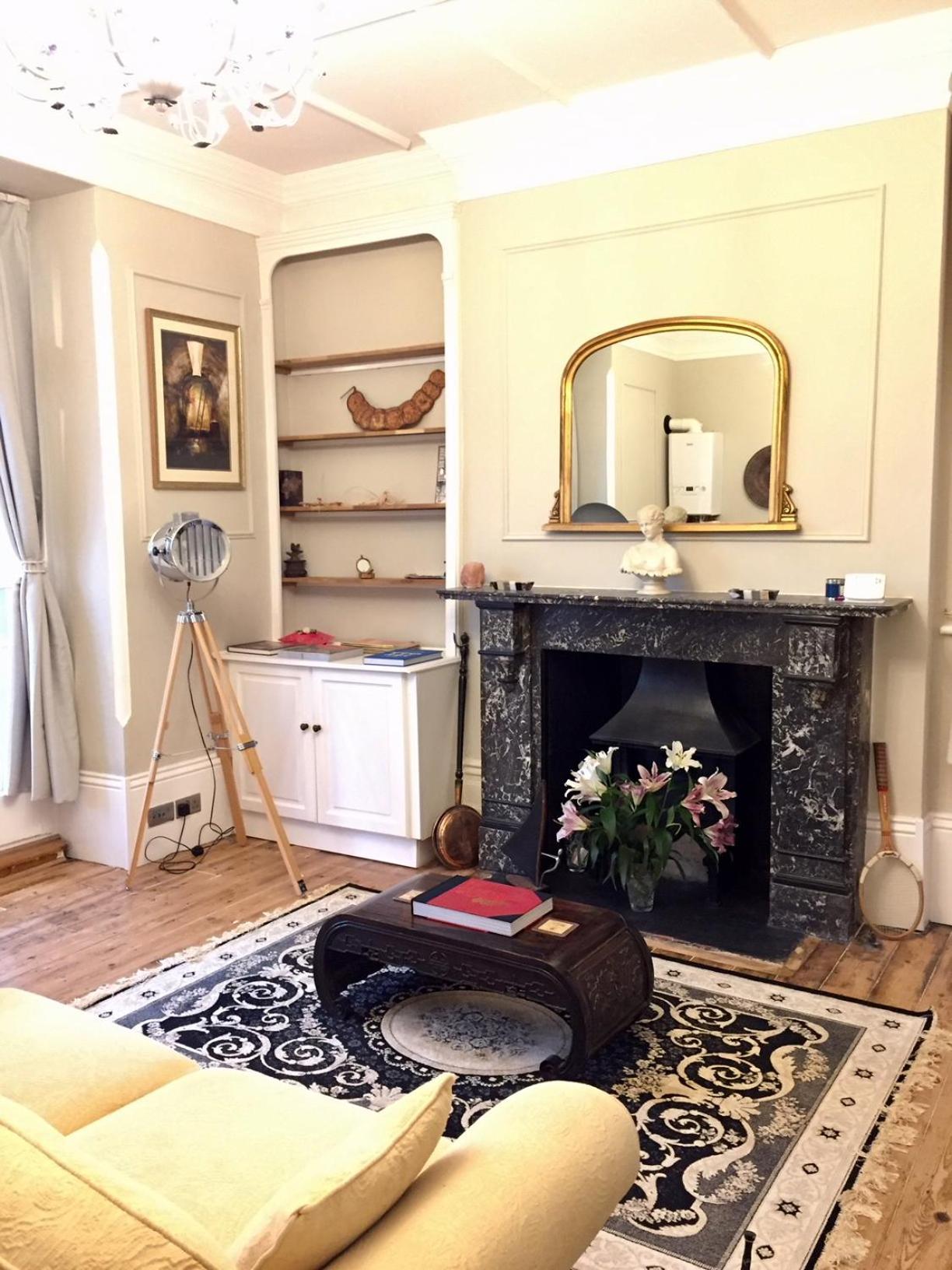 Appartement Beautiful One Bedroom Flat With Private Balcony *