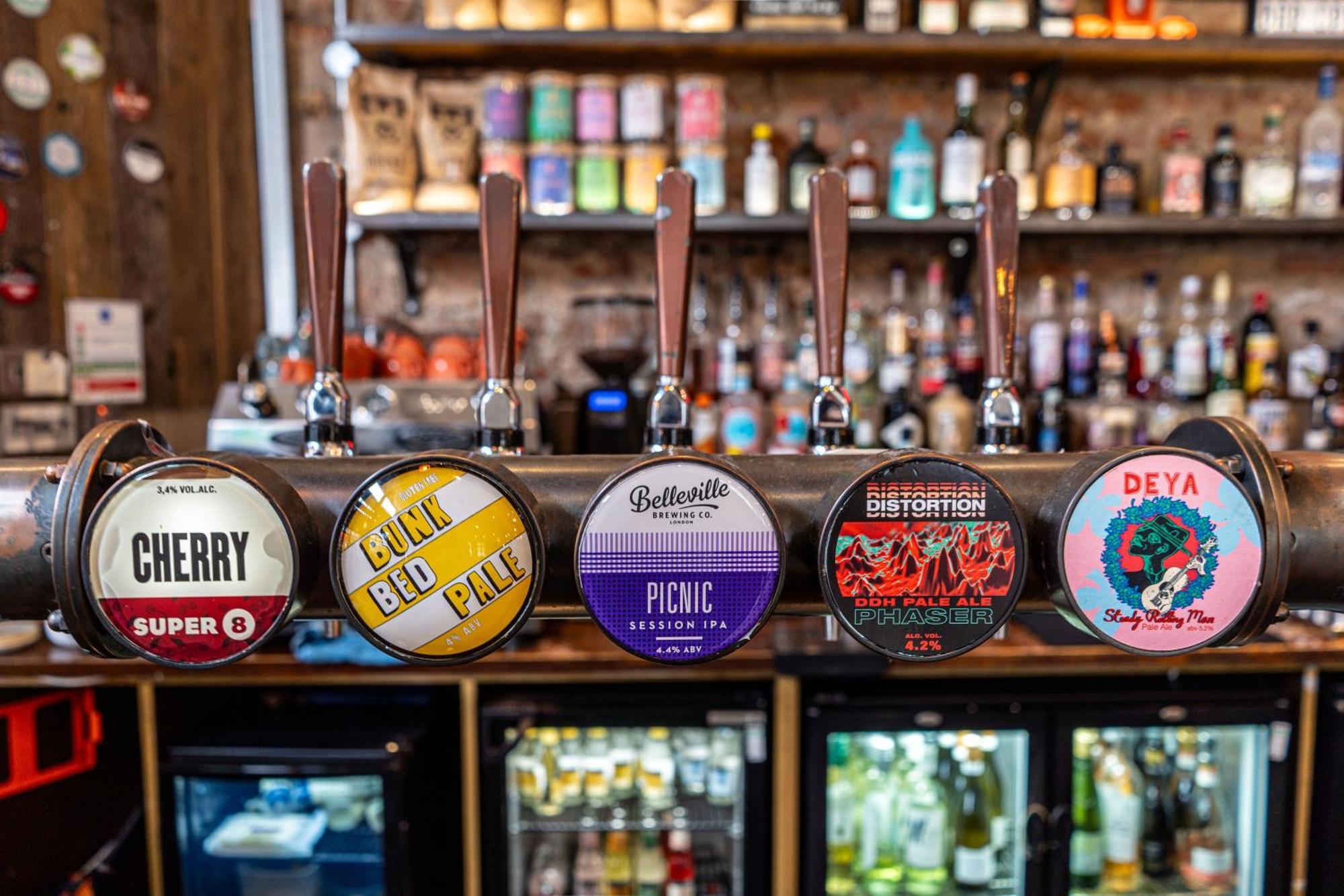 Publove @ The Crown, Battersea * Londres