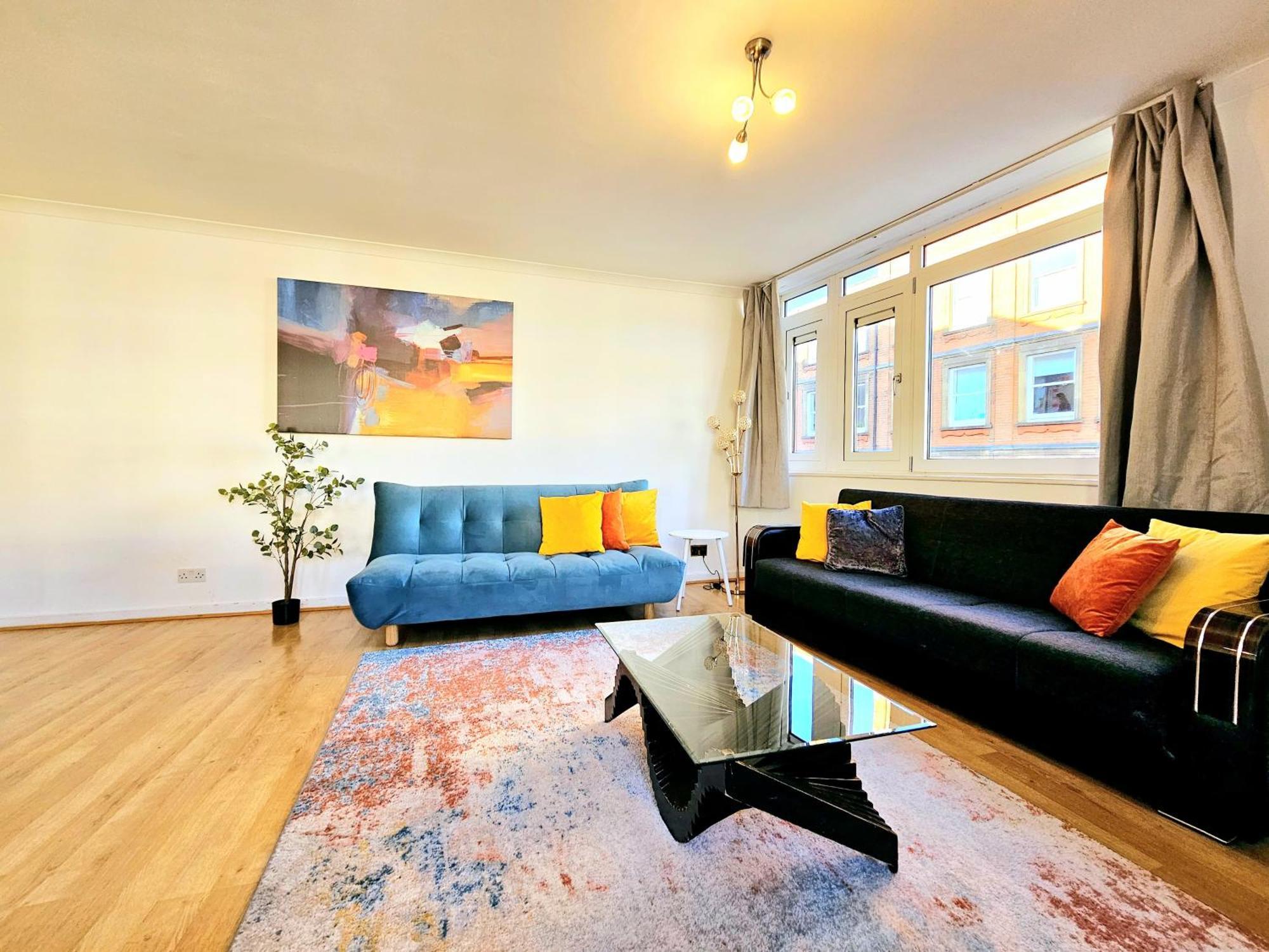 Appartement Bright & Spacious In Building With Lift, Right Next To Bayswater Station - Walk To Kensington Palace, Hyde Park, Little Venice & Notting Hill Londen