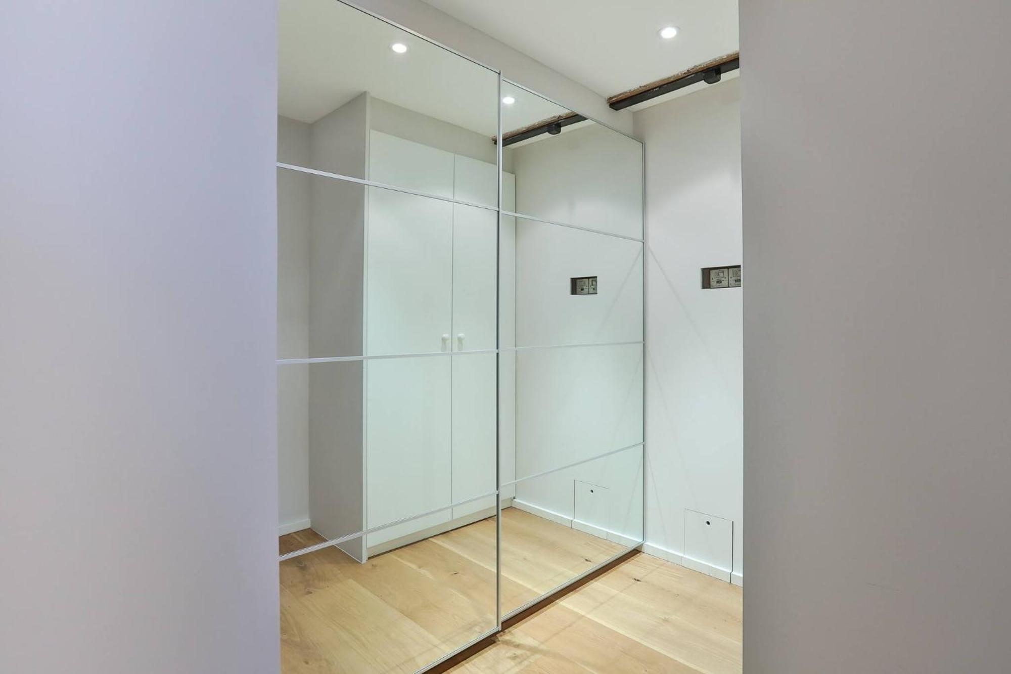 Appartement Wild Roses Serviced - Excel Warehouse 1