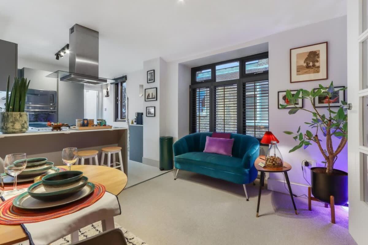 Modern Double Bedroom In 1 Londres