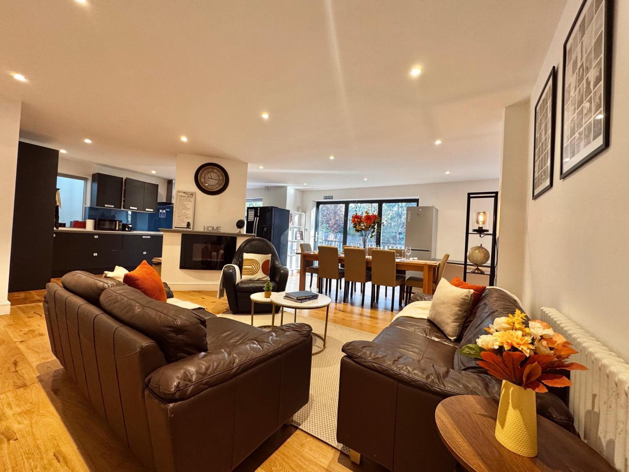 En-suites With Free Parking 30min To Maison d'hôtes