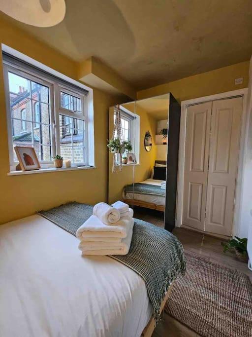 Balcony Flat In Victorian West Kensington Mansion Apartamento