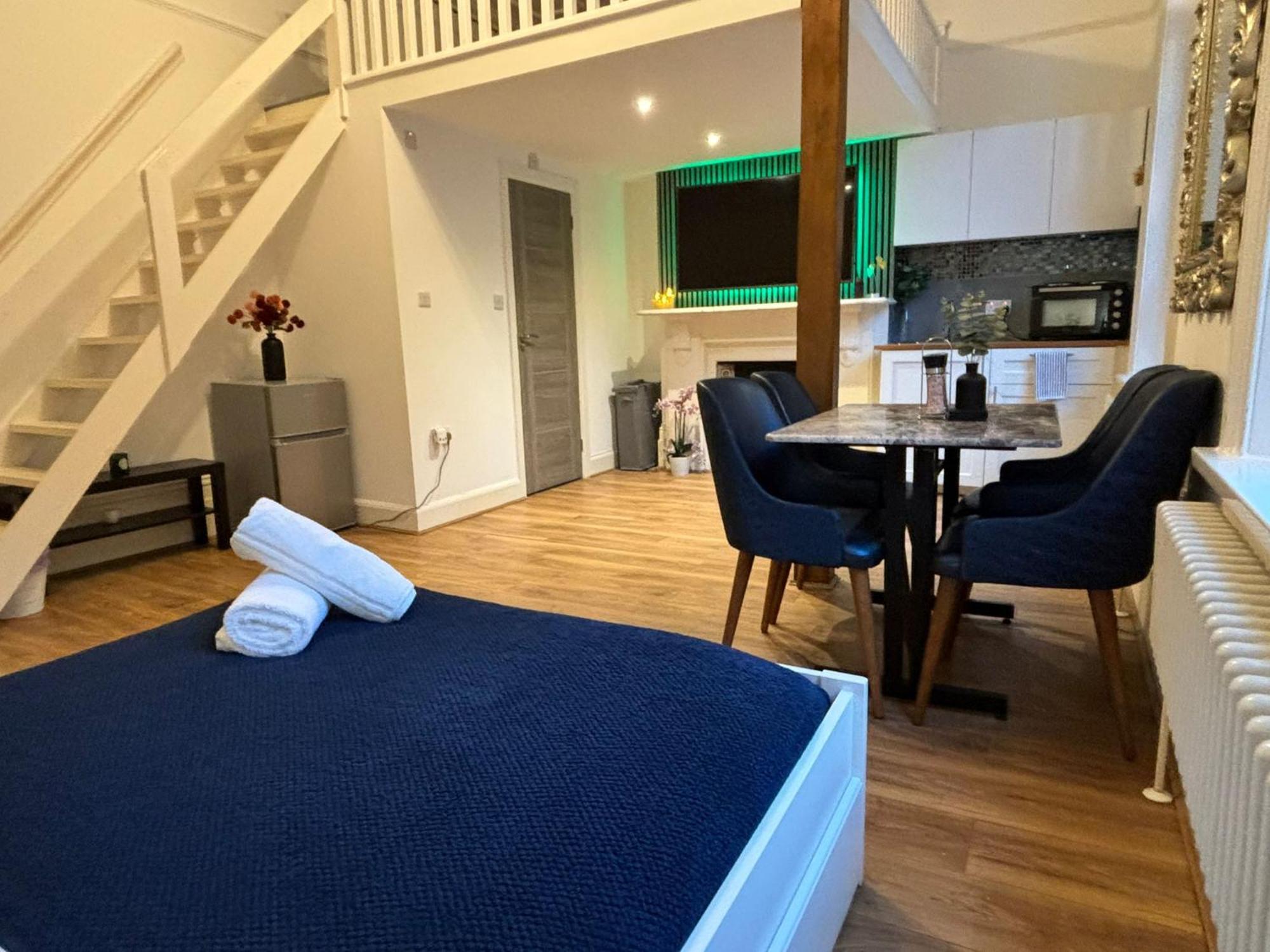 Apartamento Zee Homes W6 *