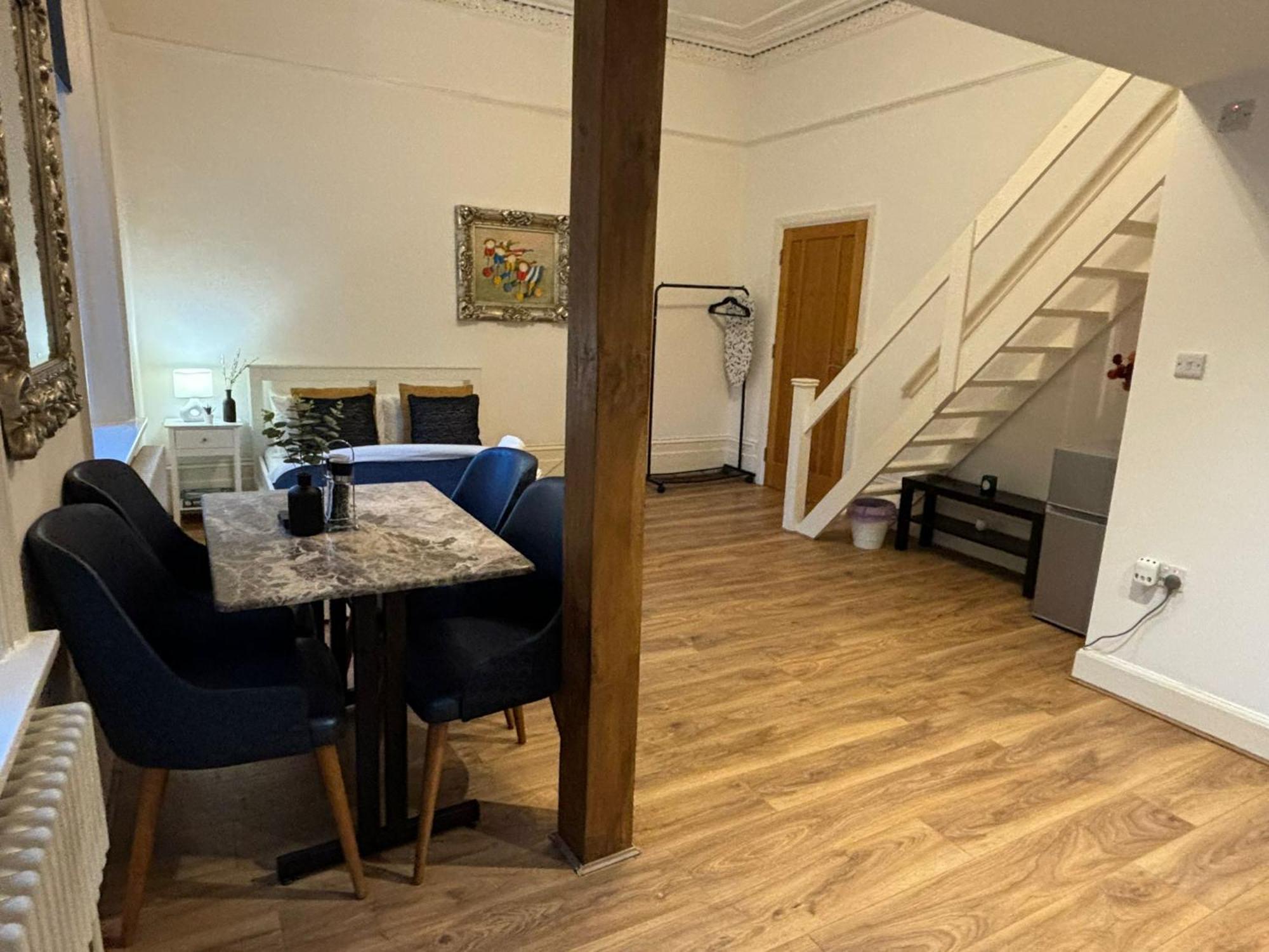 Zee Homes W6 Apartamento Londres