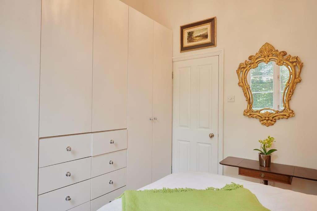 Lovely Chelsea In Quiet Neighbourhood Appartement