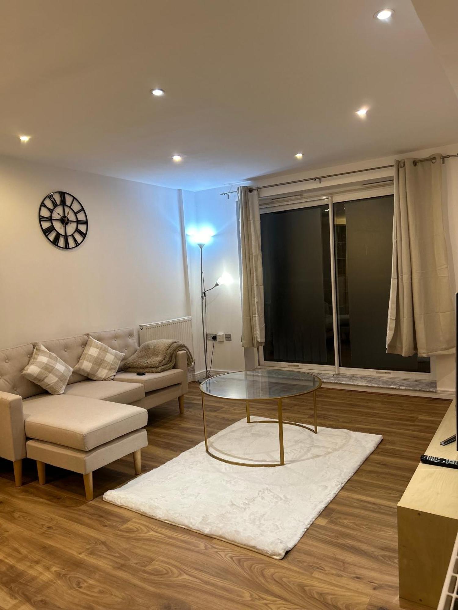 Comfy 2bed Near O2 Canary Wharf Excel