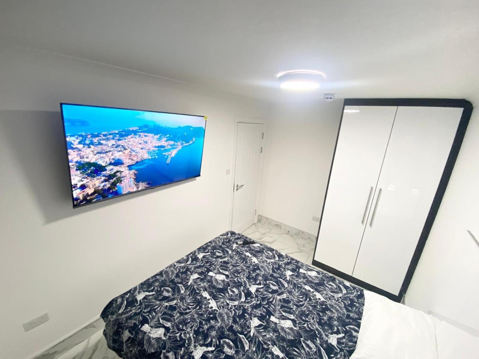 The Royal Boutique Kensington By , Sleep 11 Hébergement de vacances