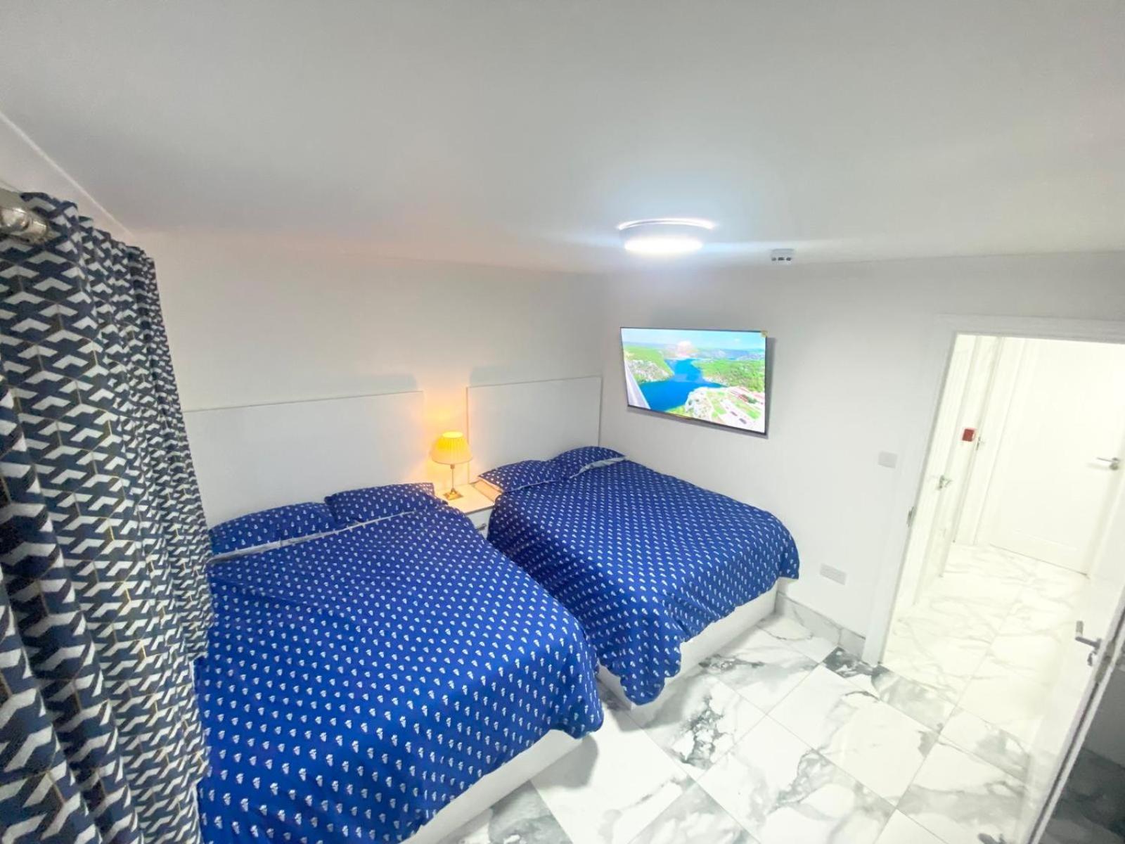 The Royal Boutique Kensington By , Sleep 11 Hébergement de vacances *