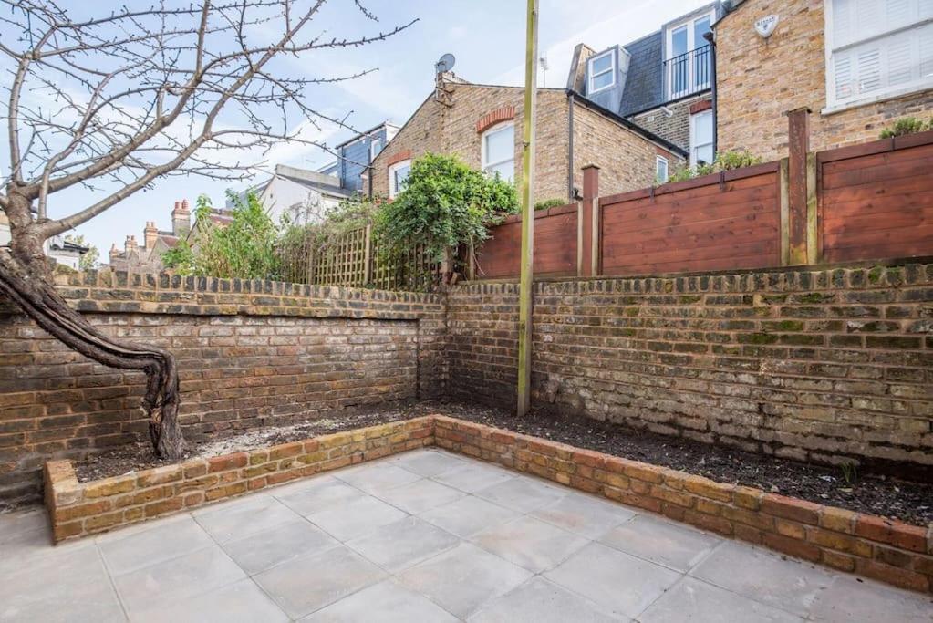 3 Bed Flat In Hammersmith Close To Underground