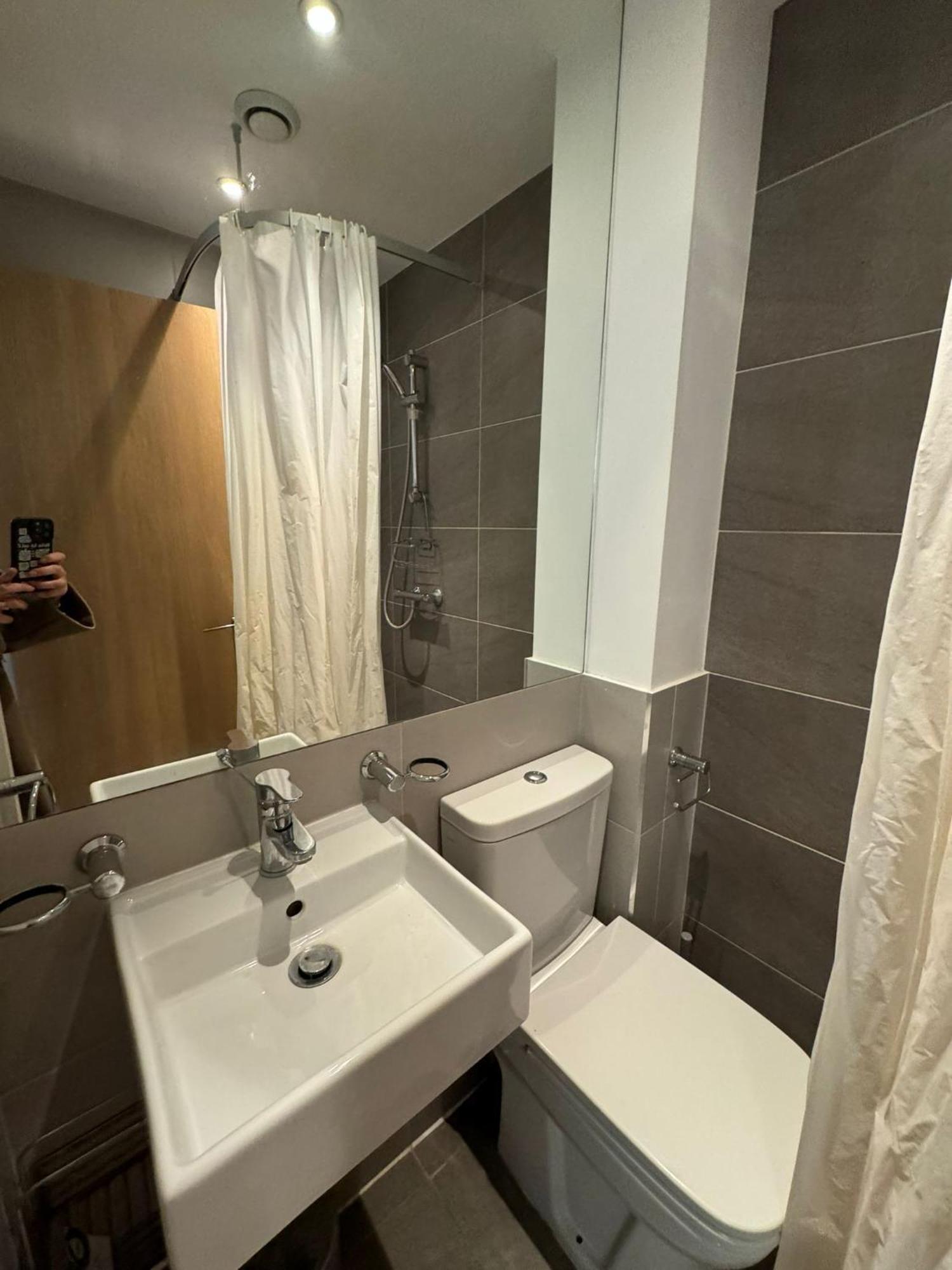 Clarges- Hsk Apartamento *