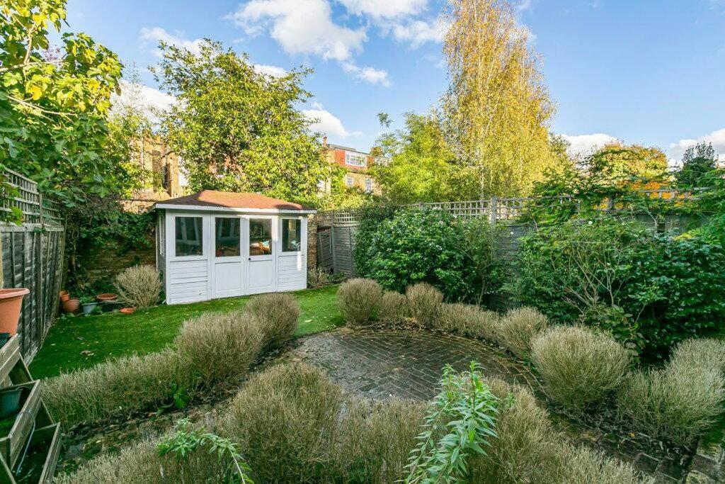 Villa 5-bed Family Retreat In Chiswick Londres