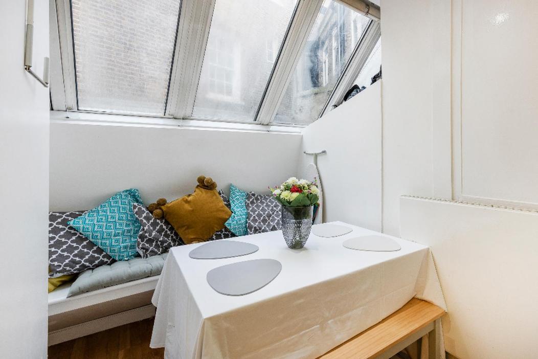 Homestay Covent Garden Collections London