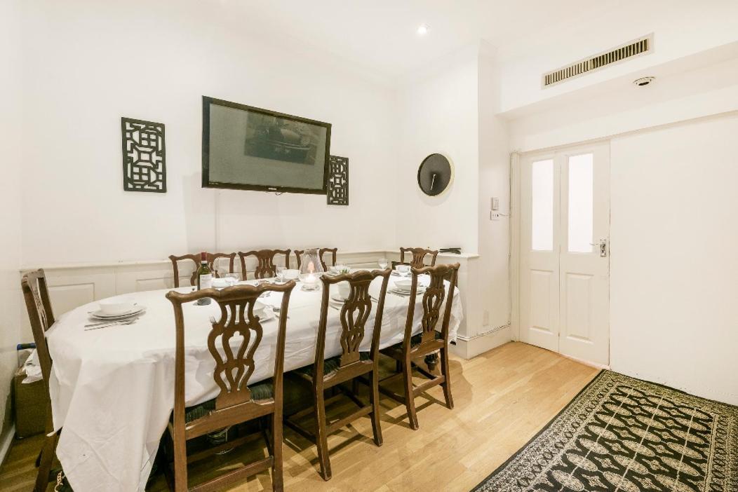 Homestay Covent Garden Collections